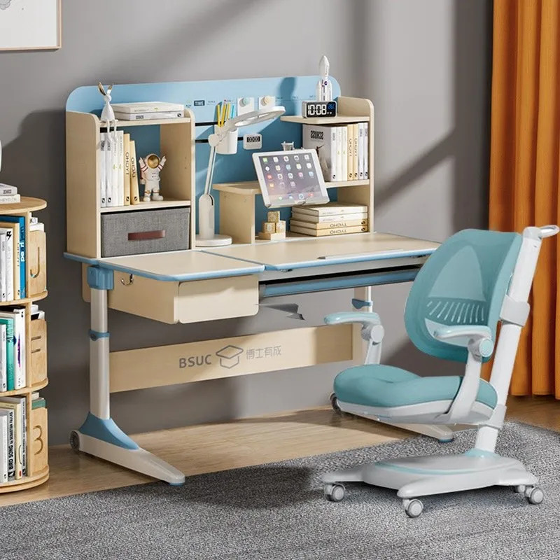 Bàn học thông minh khơi gợi hứng thú trong học tập cho bé