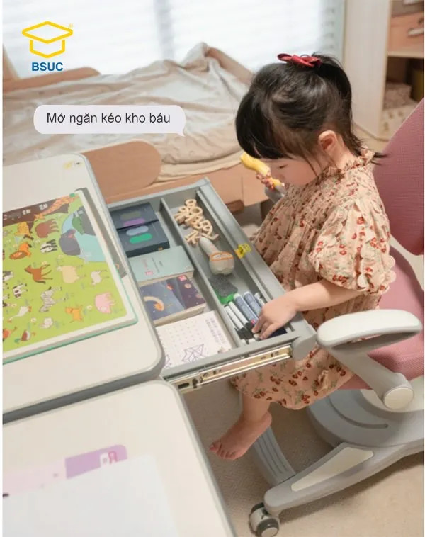 Bàn học thông minh tích hợp nhiều tính năng tiện ích