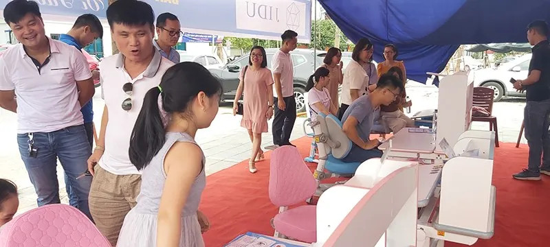 Các quý phụ huynh rất hào hứng và thích thú khi biết tới sản phẩm