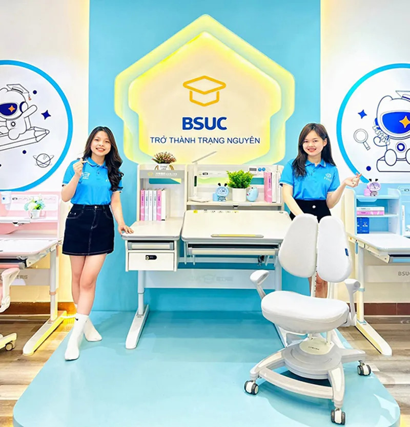 Showroom bàn học BSUC