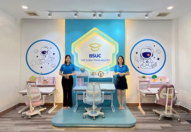 Showroom bàn học cho bé BSUC